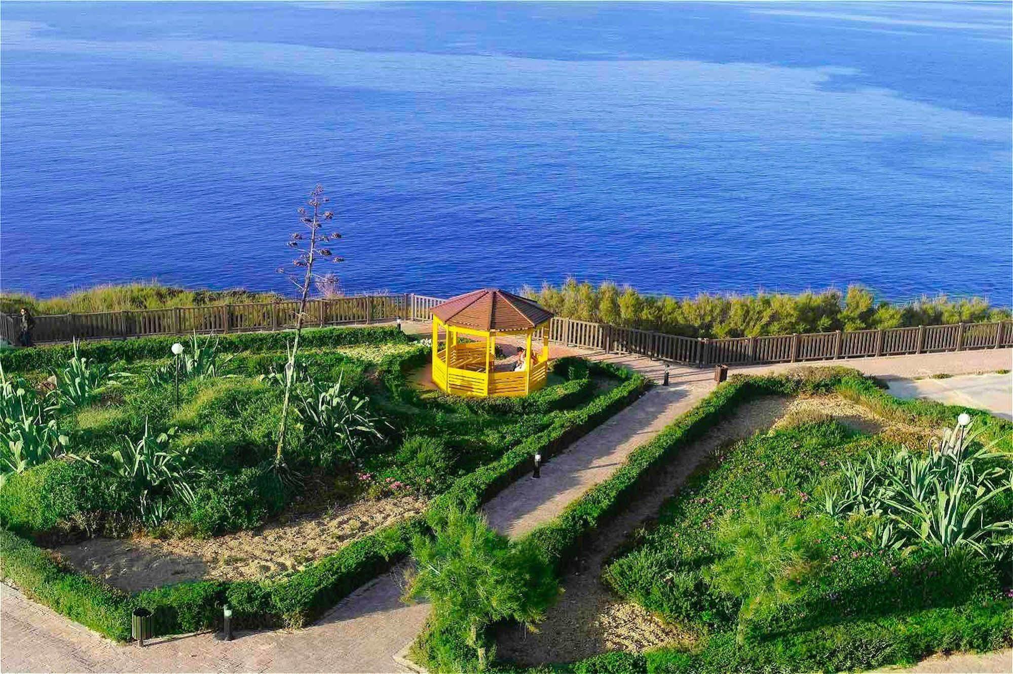 Blue Holiday Gozo มาร์ซาลฟอร์น ภายนอก รูปภาพ